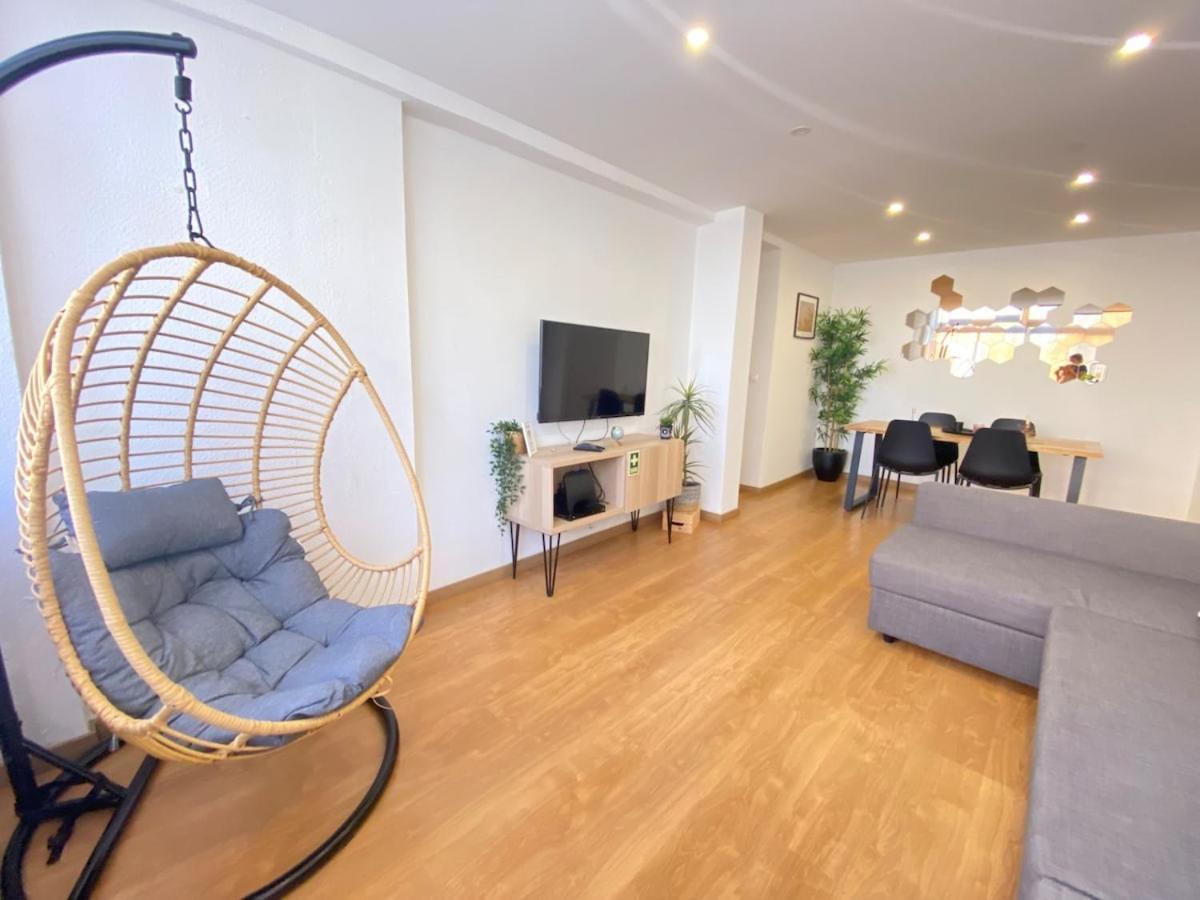 שטובל Central Station Apartment מראה חיצוני תמונה