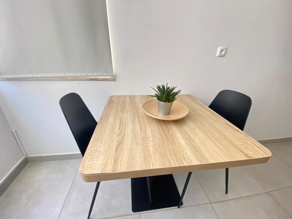 שטובל Central Station Apartment מראה חיצוני תמונה